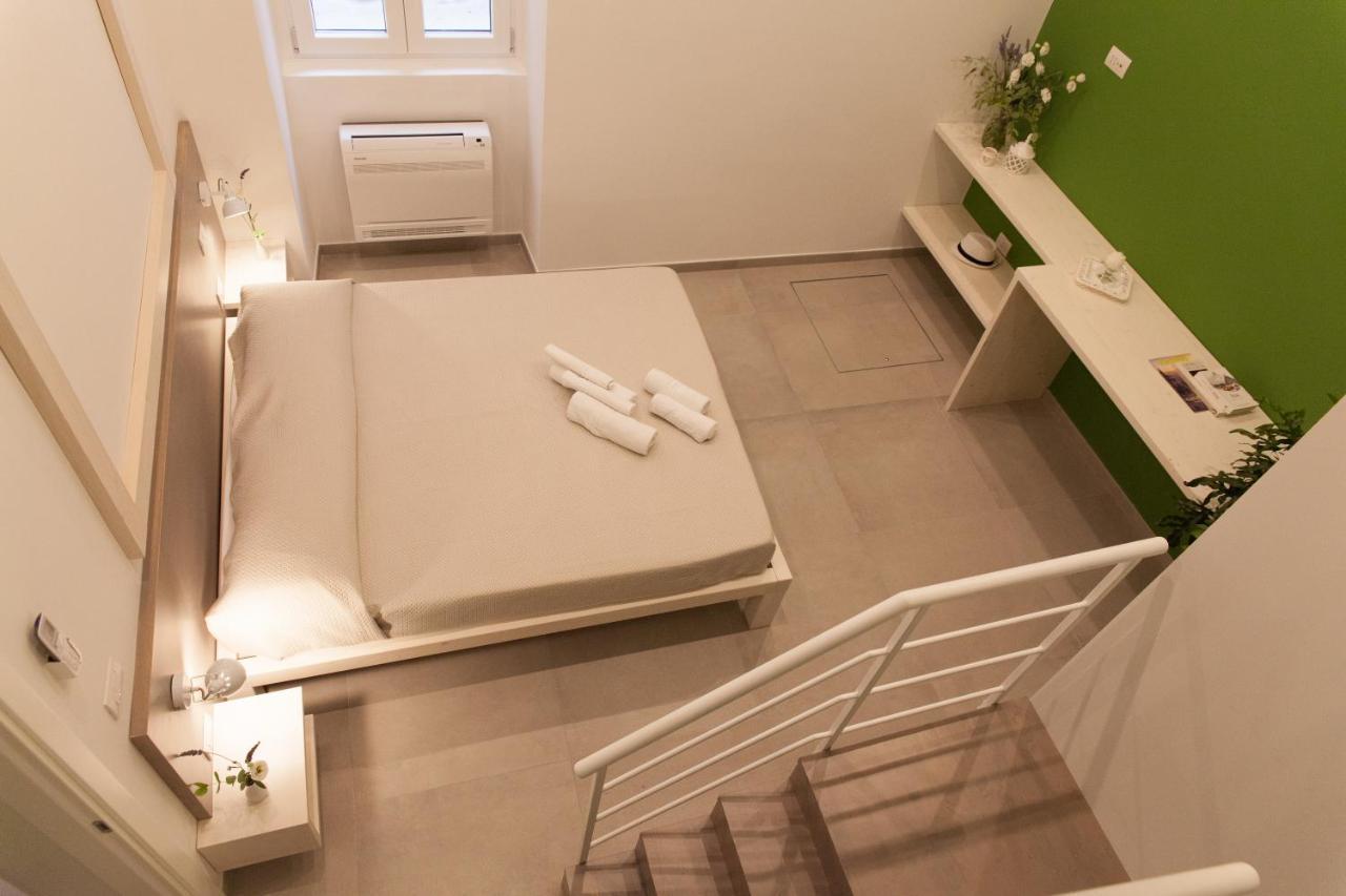 A Casa Di Nonna Apartment Bisceglie Bagian luar foto